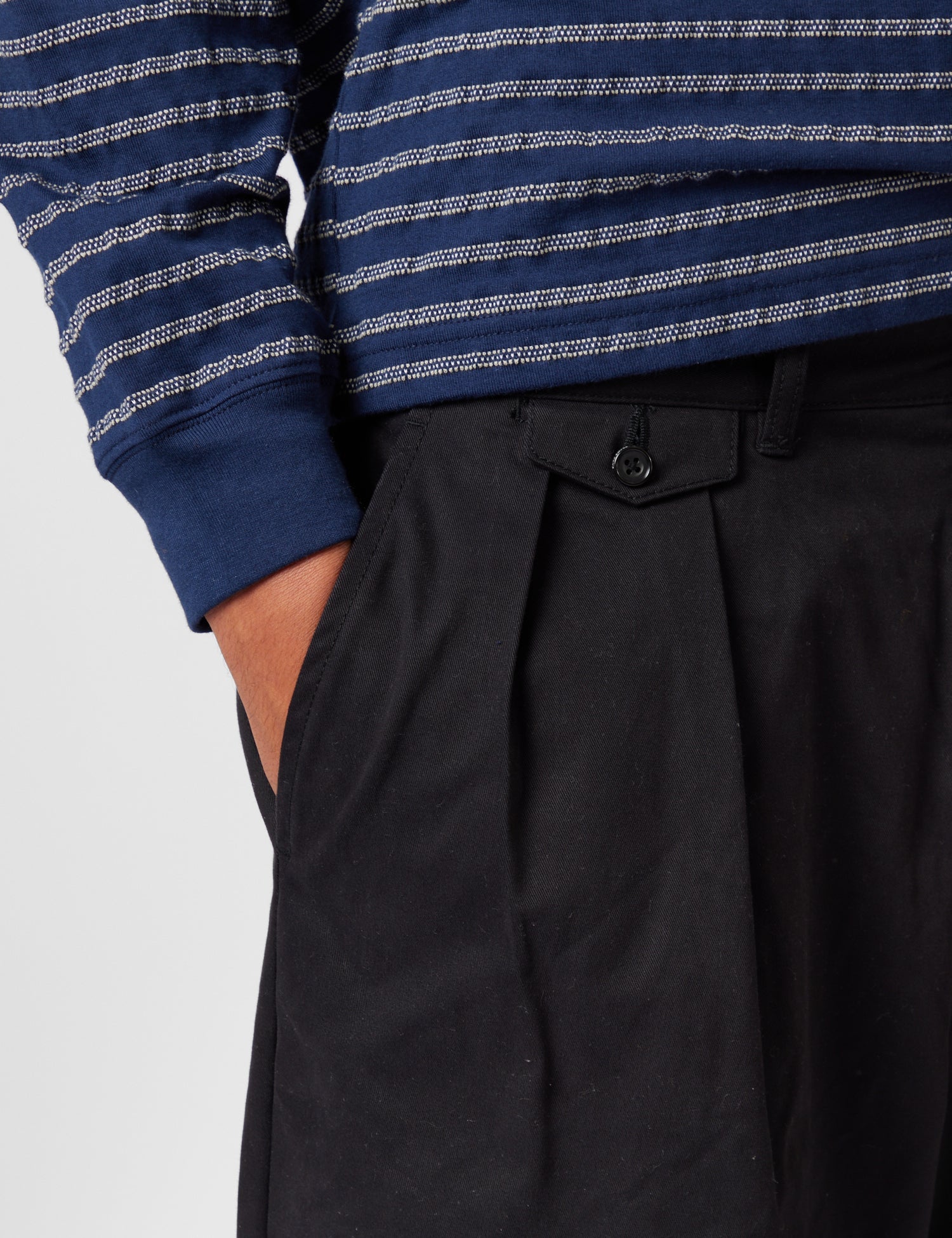 Beams Plus 2 Pleat Twill Trousers - Black — BHODE