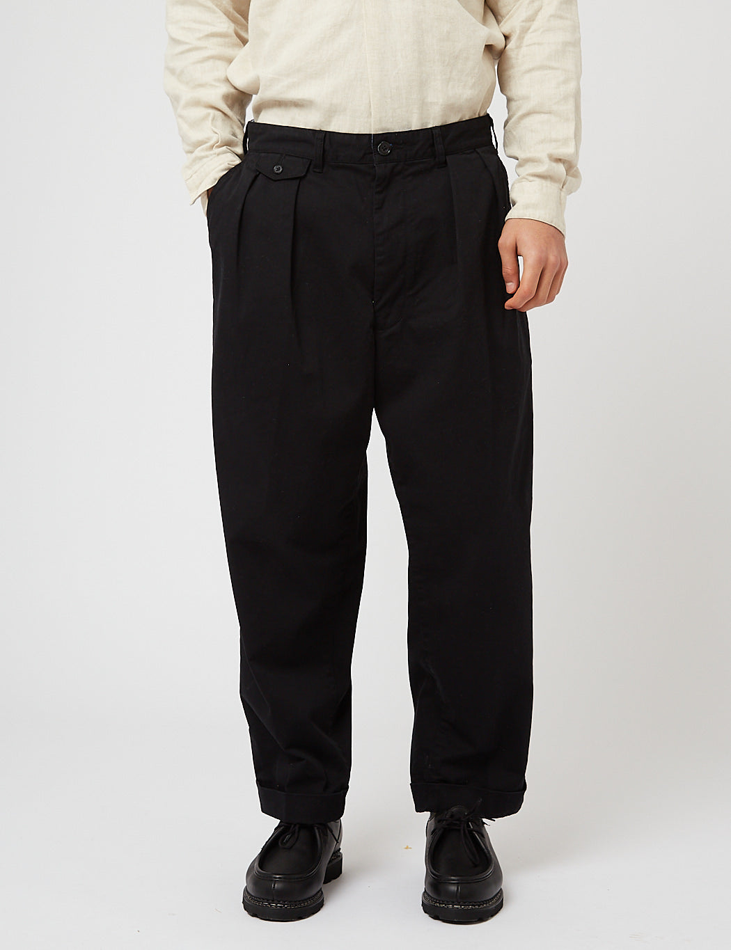 Beams Plus 2 Pleat Twill Trousers - Black — BHODE