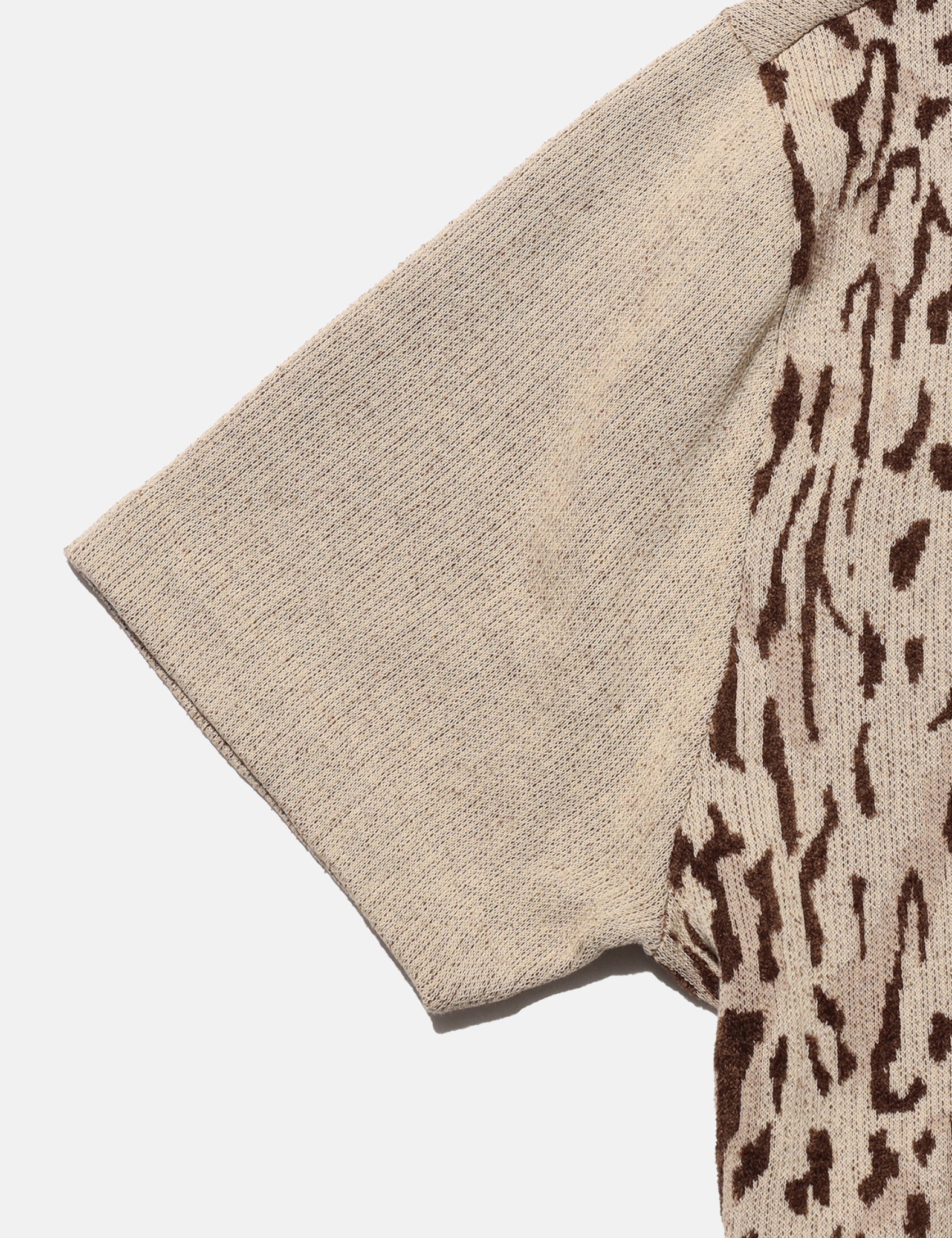 Beams Plus Half Zip Knit Polo (Giraffe Jacquard) - Beige — BHODE