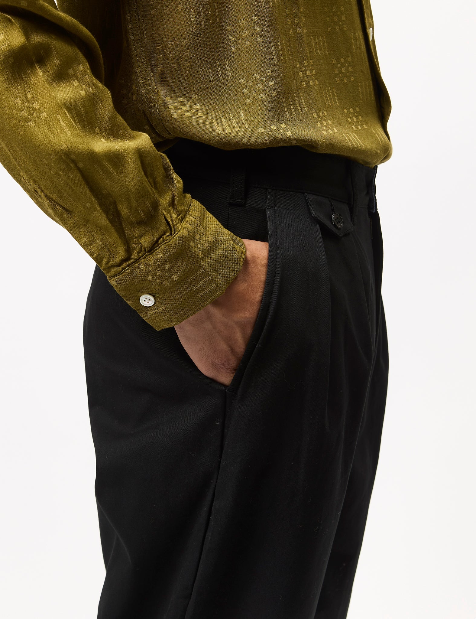 Beams Plus 2 Pleat Twill Trousers - Black — BHODE