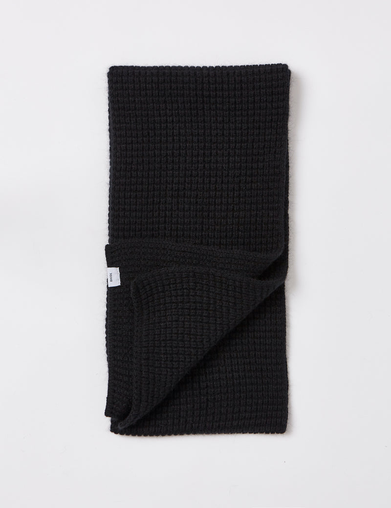 Bhode Bute Pineapple Stitch Scarf (Lambswool) - Black